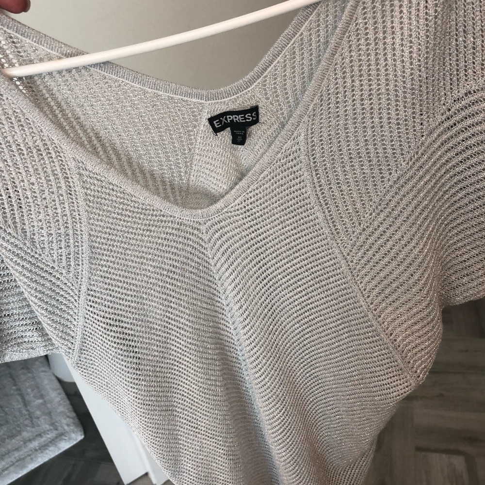 Cute blouse